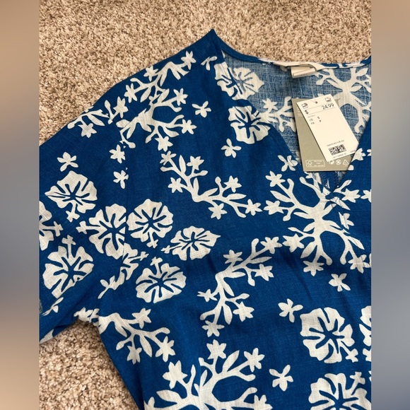 H&M Dress - Picture 2 of 3